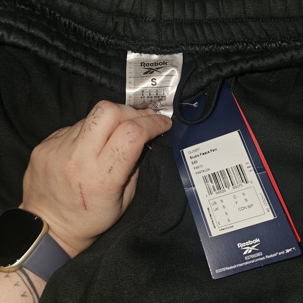 REEBOK Sweatpants - Picture 2 of 2